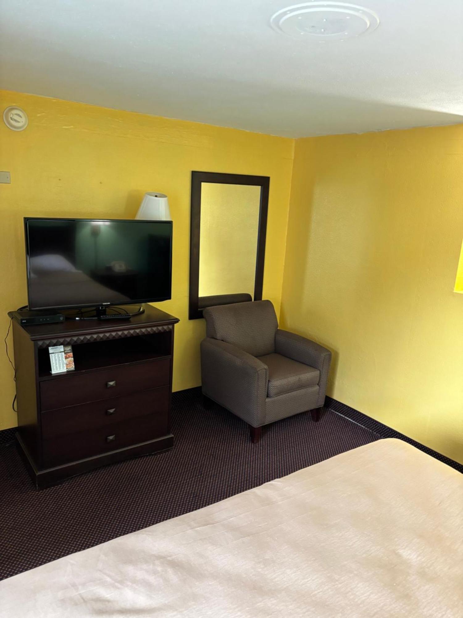 Budget Host Inn Somerset Extérieur photo