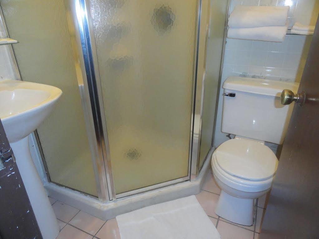 Budget Host Inn Somerset Extérieur photo