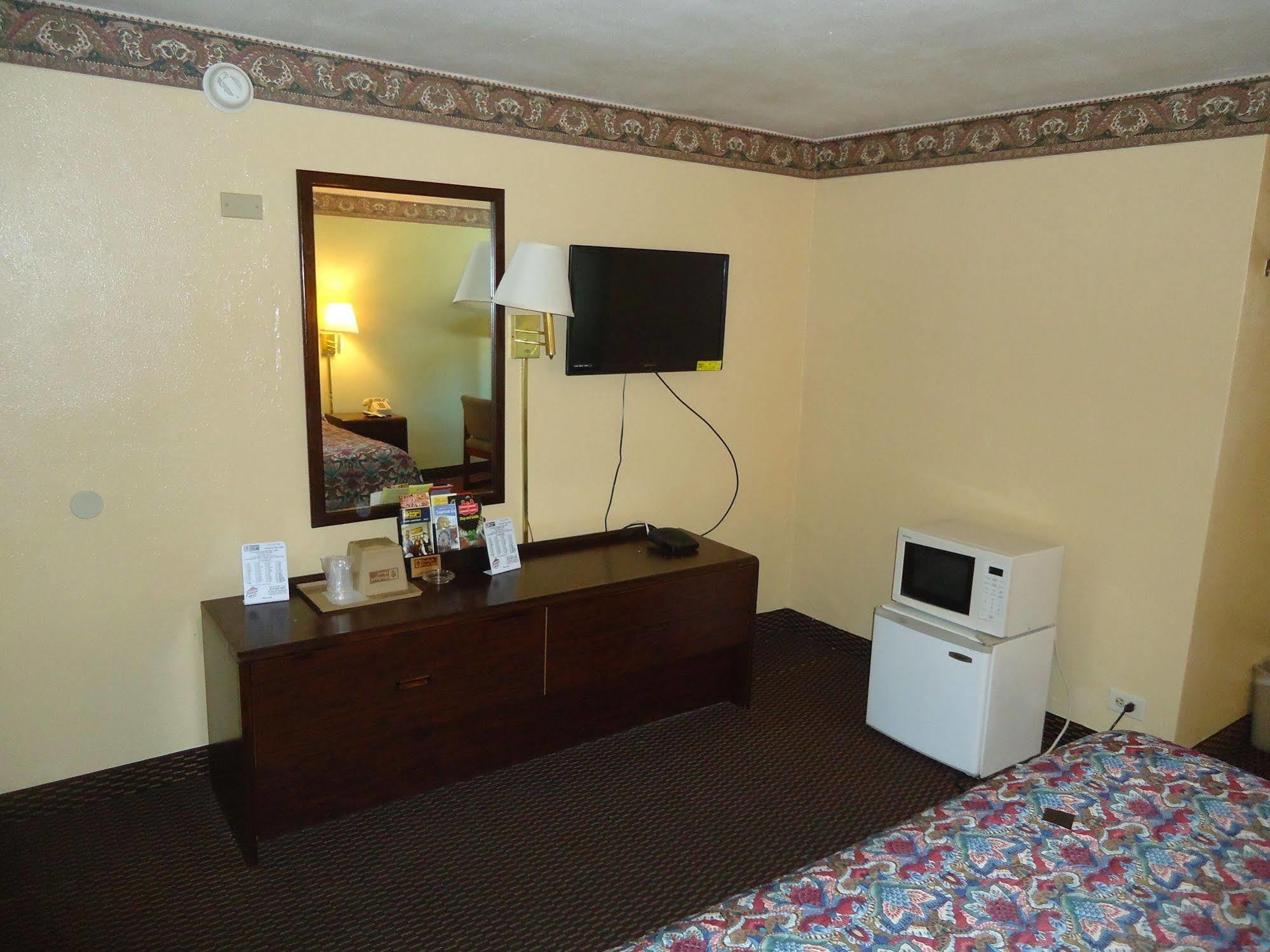 Budget Host Inn Somerset Extérieur photo
